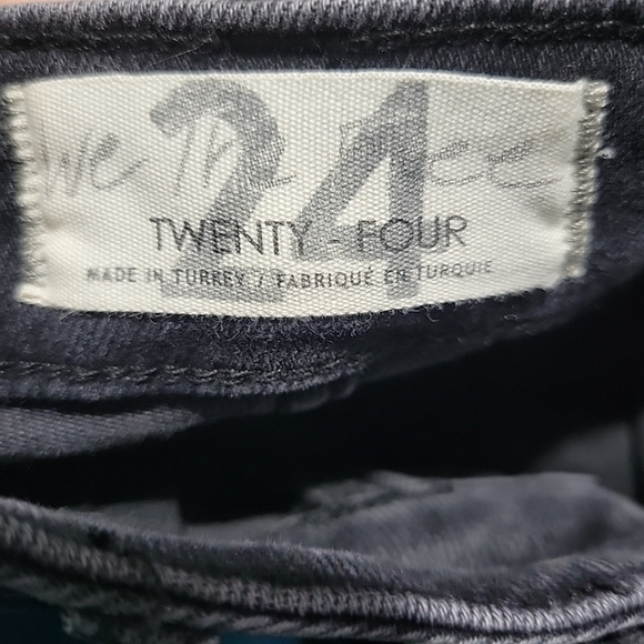 WE THE FREE Raw Hem High Rise Jeggings Black Skinny Jeans Free People Sz 24 New - Picture 6 of 16